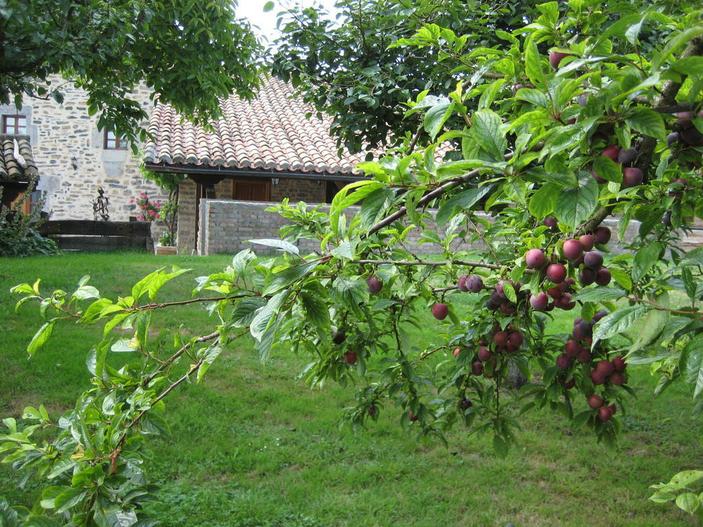 Llanteno Casa Rural Garabilla מראה חיצוני תמונה